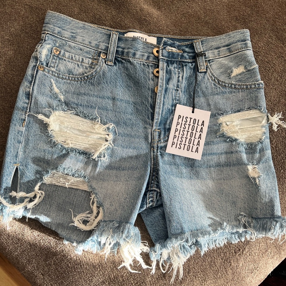 PISTOLA SHORTS